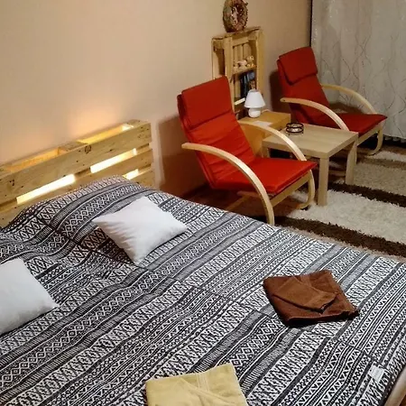 Gesztenyés Apartman Miskolc Exterior foto